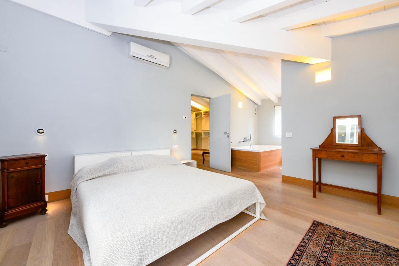Fantoni Loft Apartman Salò Kültér fotó